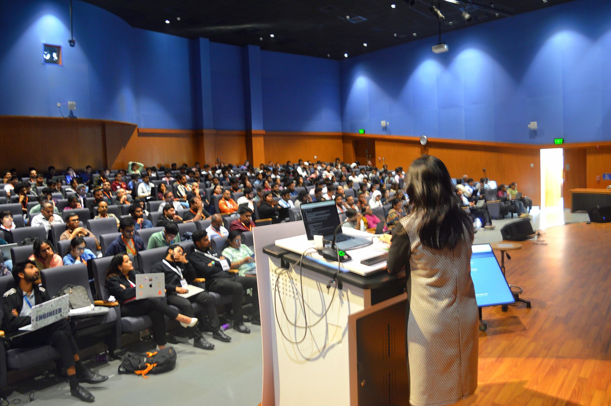 A packed auditorium during the workshop